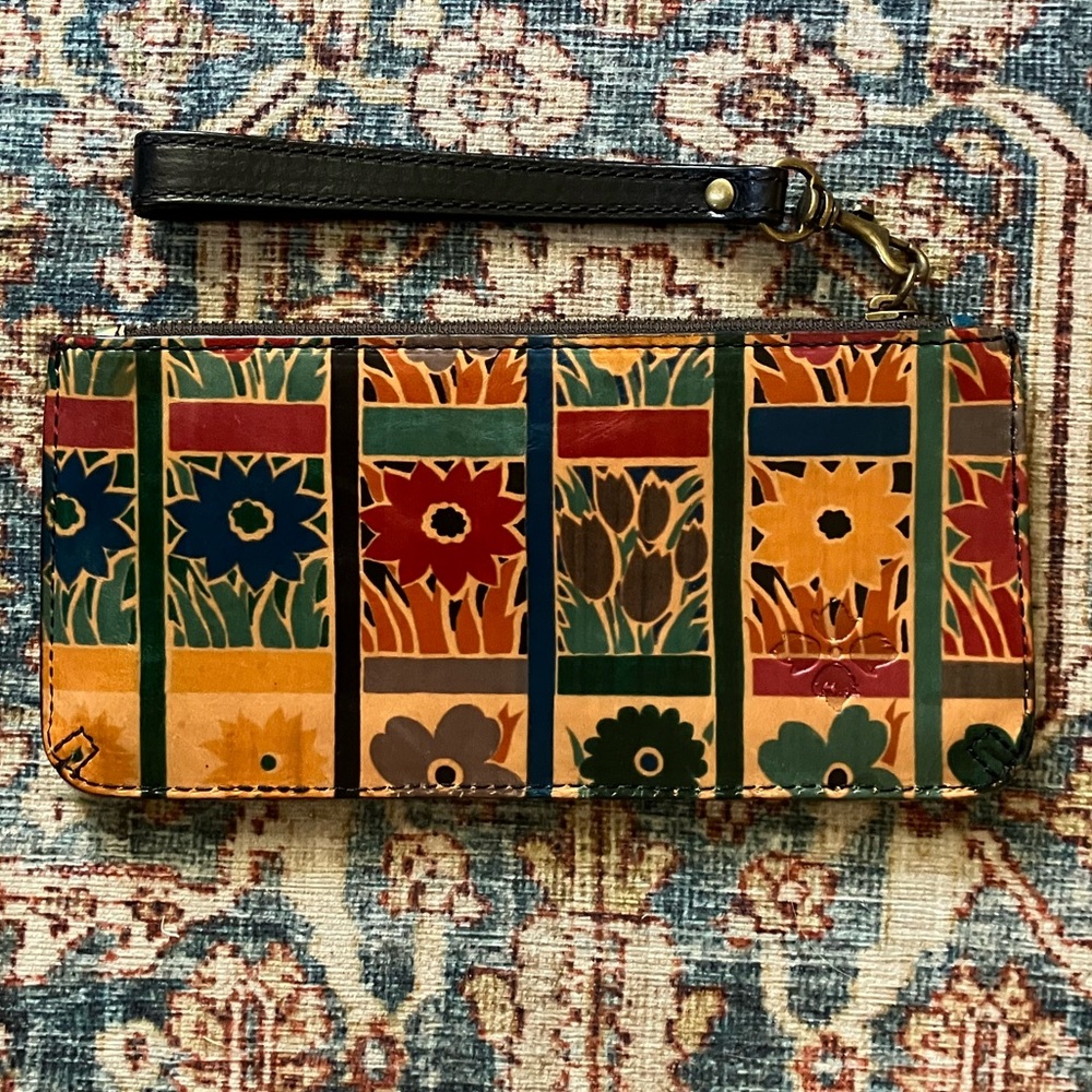 Patricia Nash Wristlet
